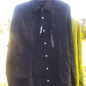 Tommy Hilfiger long sleeve button up shirt